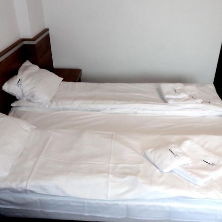 Adamar Jastrzebia Gora Bed and Breakfast Værelse billede