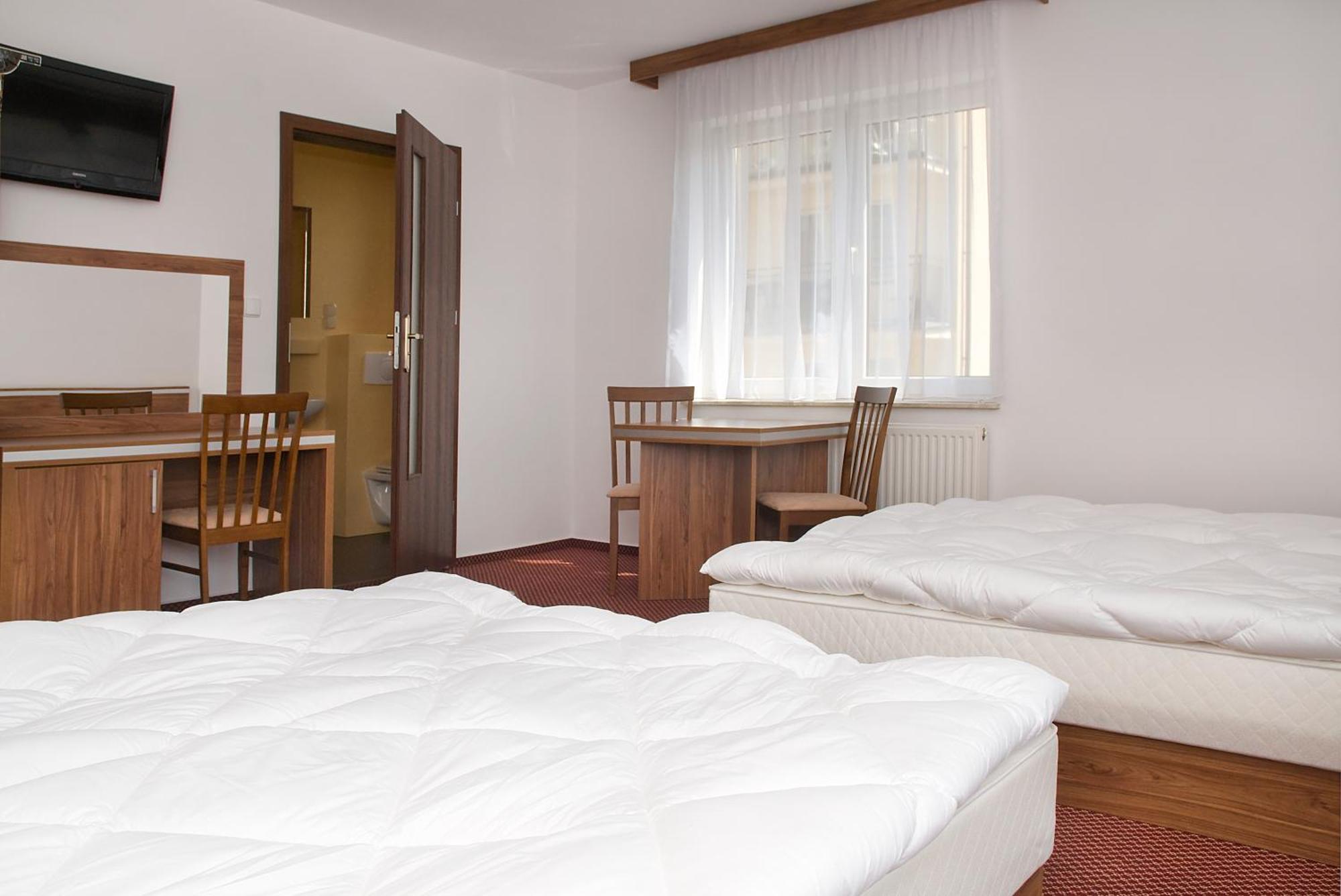 Adamar Jastrzebia Gora Bed and Breakfast Værelse billede