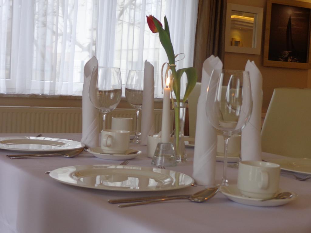 Adamar Jastrzebia Gora Bed and Breakfast Eksteriør billede