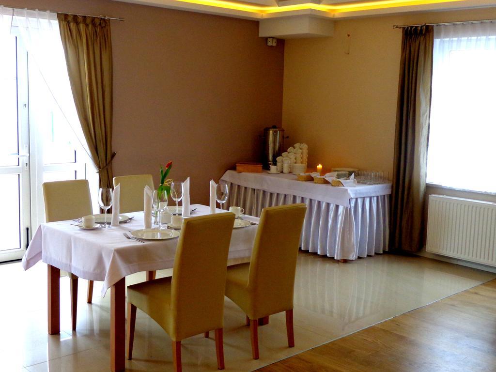 Adamar Jastrzebia Gora Bed and Breakfast Eksteriør billede