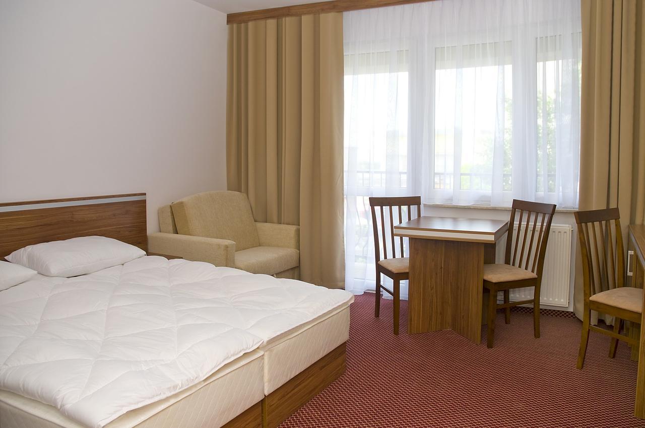 Adamar Jastrzebia Gora Bed and Breakfast Eksteriør billede