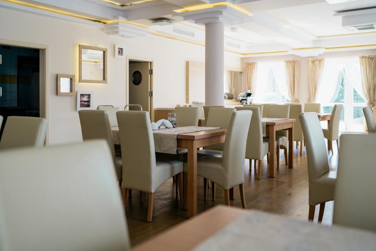 Adamar Jastrzebia Gora Bed and Breakfast Eksteriør billede